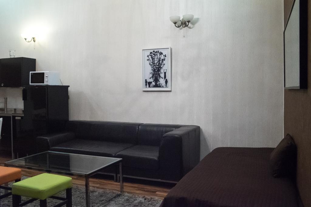 Inviting Flat In The Heart Of Town Apartamento Budapeste Exterior foto